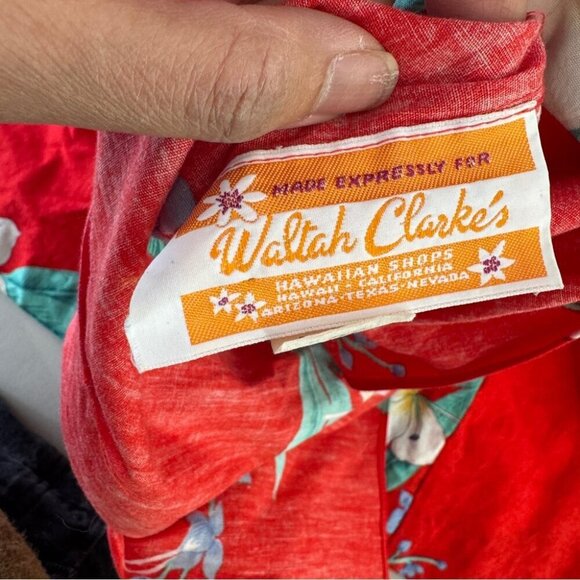 Waltah Clarke's Vintage Hawaiian Red Floral Maxi Dress Size Medium - Picture 12 of 15